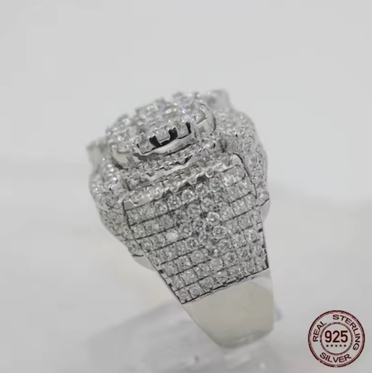 GemoraLuxy Elite Shine Ring